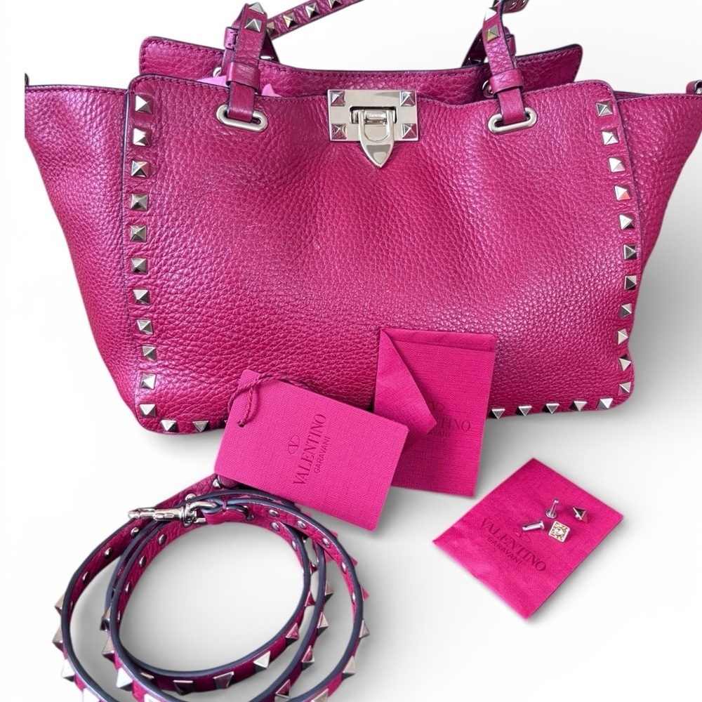 Valentino Garavani Rockstud Two Way – ORO Red Colorway – With Accessory Set - Picture 2 of 13